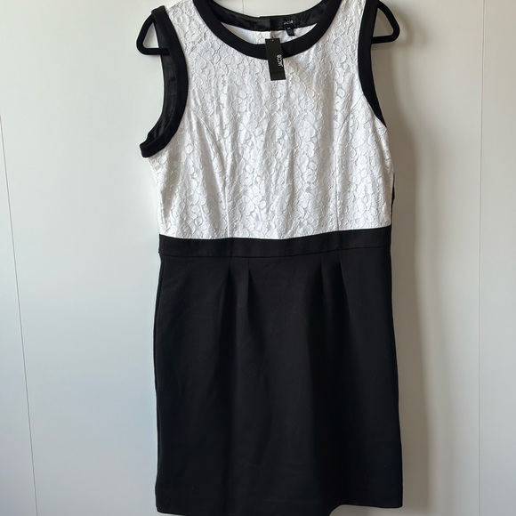 Jacob Black and White Sleeveless Embellished Midi Dress - Picture 1 of 3